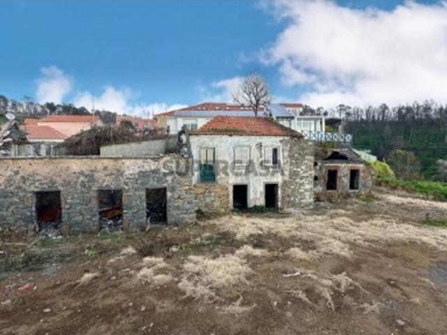 Moradia T1 em Fajã da Ovelha