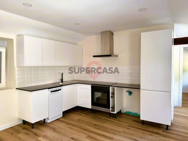 Moradia T1 em Longos Vales