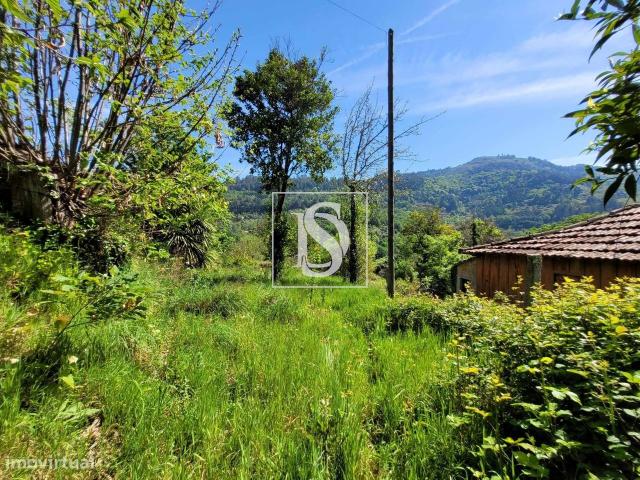 Moradia T1 em Pedra de 2 pisos em Pias, Cinfes