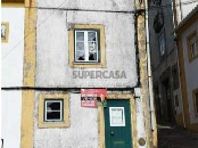 Moradia T1 em Santa Maria da Devesa