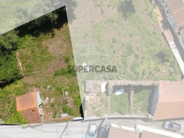 Moradia T1 em Santo António dos Olivais