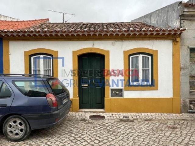 Moradia T1 em Valada