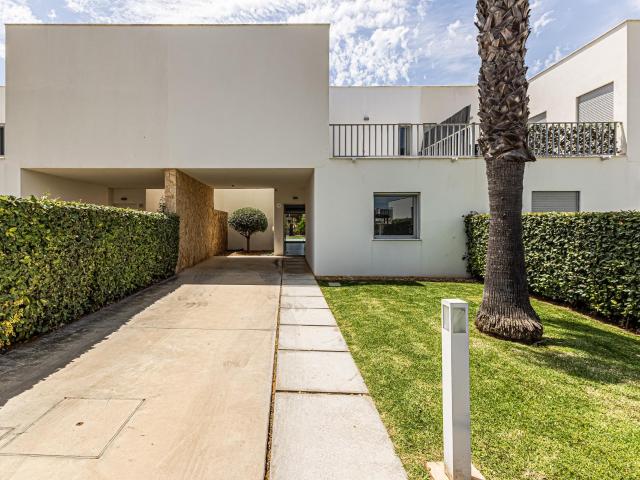 Moradia T2+1 com Piscina – Albufeira