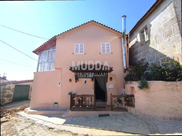 MORADIA T2+1 EM VILA NOVA DE MONFORTE