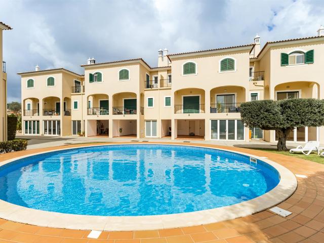 Moradia T2+1 em condomínio privado em Boliqueime, Algarve 161m² Boliqueime