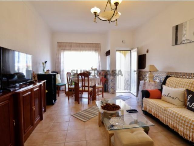 Moradia T2+1 na Silveira, a 3 min das praias