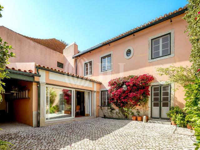 Moradia T2+2 com jardim em Carnide, Lisboa 0m² Carnide
