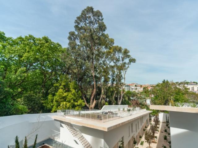 Moradia T2 mobilada, nova a estrear no Príncipe Real, Junto ao Jardim Botânico de Lisboa