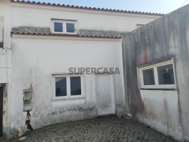 Moradia T2 na Carvoeira Torres Vedras