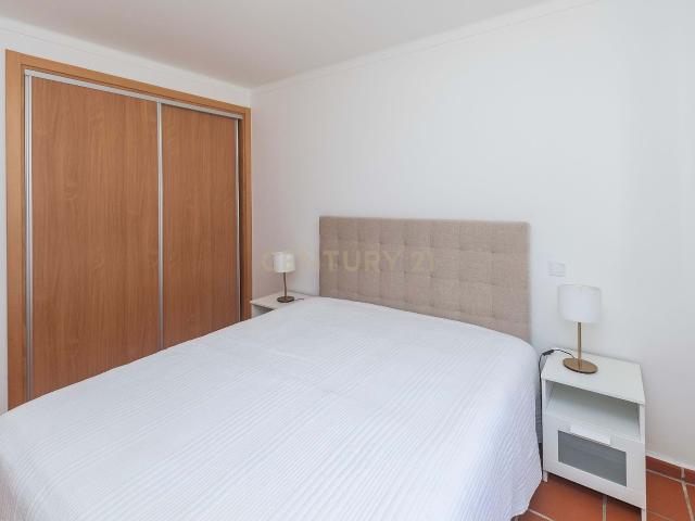 Moradia T2 na Praia D’El Rey – Arrendamento