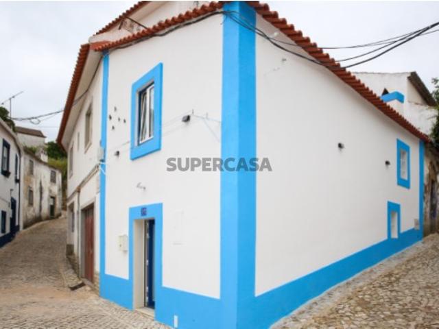 Moradia T2 na Vila Alta O Encanto do Centro Histórico de Alenquer