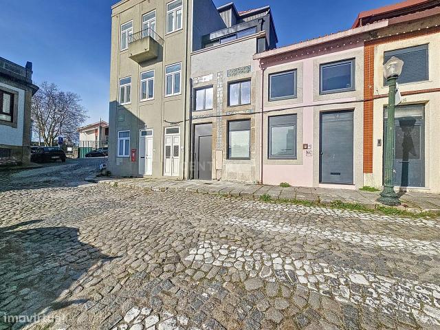Moradia T2 Novo Largo da Fontinha Centro Porto