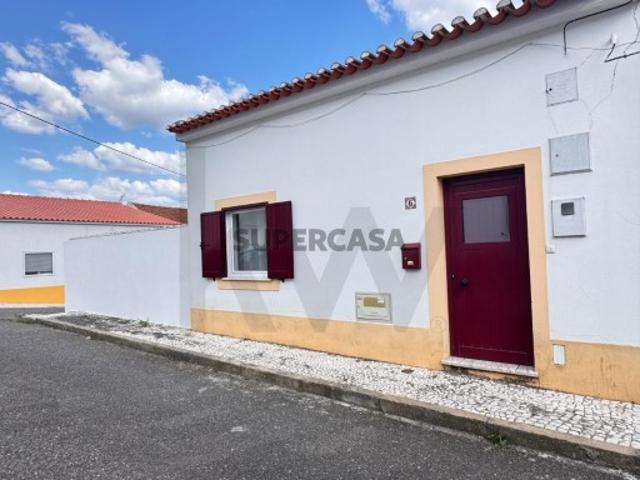Moradia T2 à venda em Coruche Tranquilidade e Conforto no Ribatejo