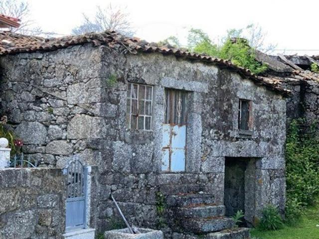 Moradia T2 à venda em Vila Verde
