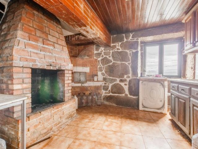 Moradia T3 à venda em Vila Verde