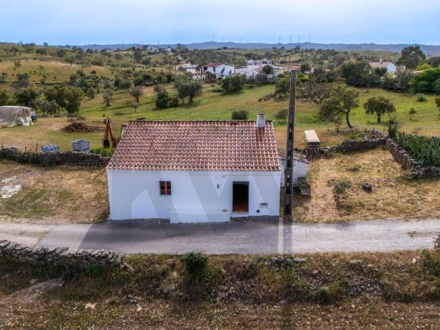 Moradia T2 Almodovar A paz do Alentejo com o Algarve à porta, Almodôvar, Santa cruz