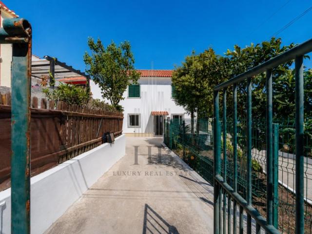 Moradia T2 + Anexo T1 Vista Mar e Serra | Penedo | Colares | Sintra