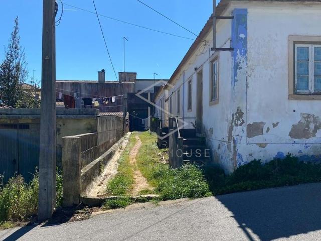MORADIA T2 CENTRO DA BENEDITA