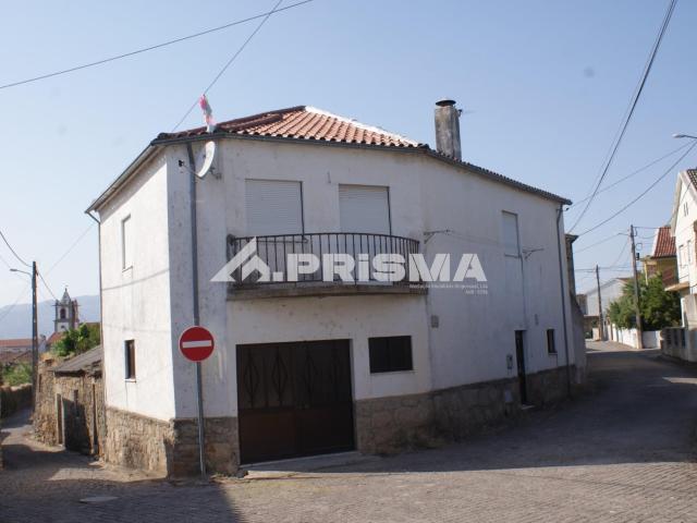 Moradia T2 com Garagem para venda na Lardosa