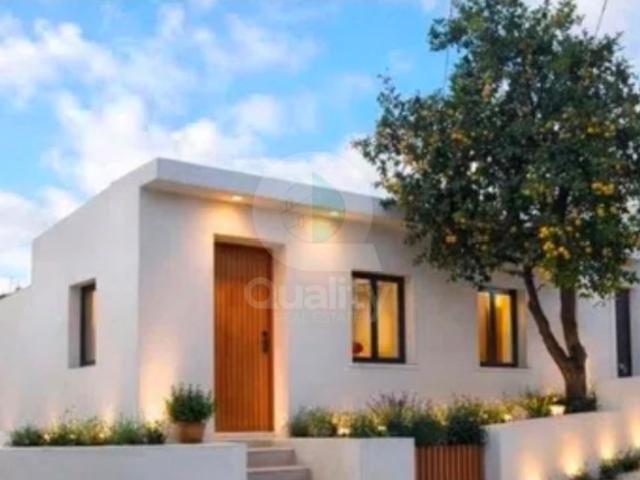 Moradia T2 com Grande Potencial