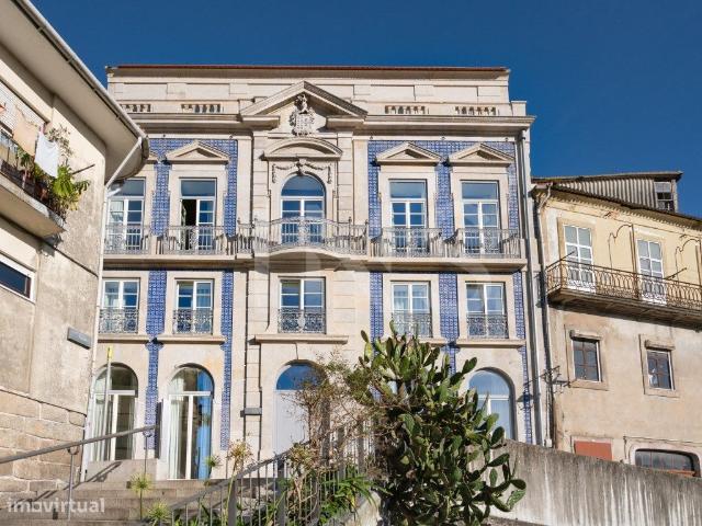Moradia T2 com jardim inserida no Empreendimento Palcio de Ferven.