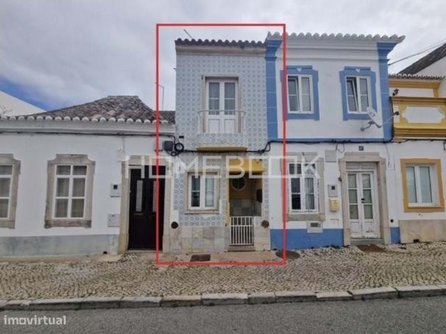 MORADIA T2 COM TERRAO TAVIRA