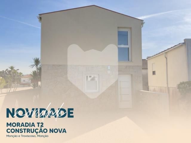 Moradia T2 Construção Nova Troviscoso Monção
