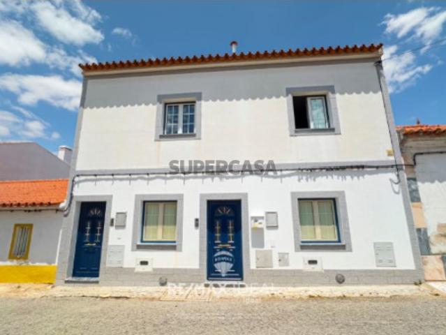 Moradia T2 de 1ºandar com Terraço em Aguiar