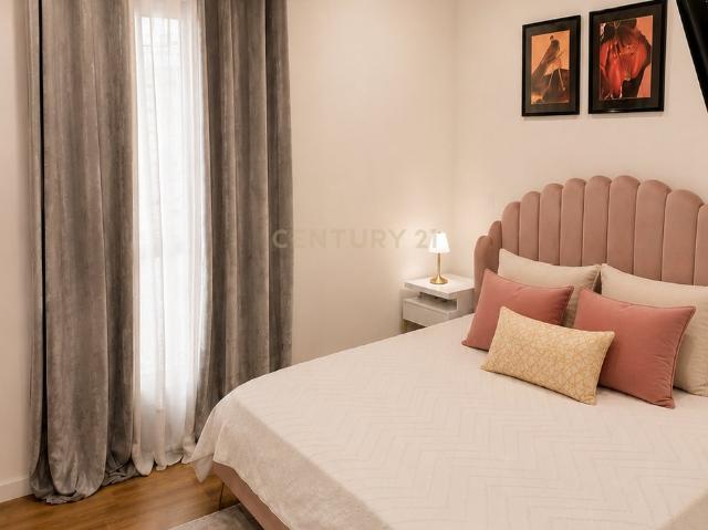 Moradia T2 de 2 Pisos Remodelada | LAPAS | TORRES NOVAS