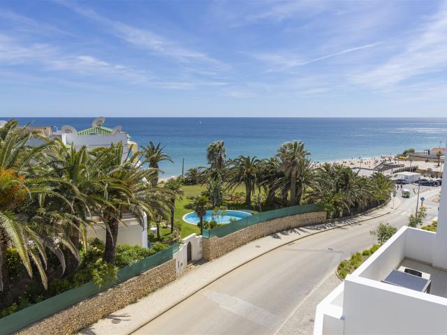 Moradia T2 Exclusiva com Vista Mar e Terraço de Cobertura no. 147m² Lagos