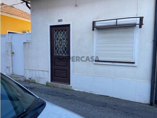Moradia T2 em Mafamude e Vilar do Paraíso
