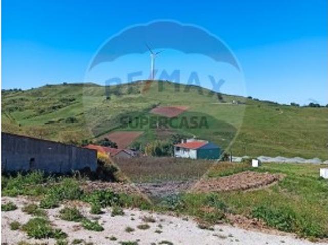 Moradia T2 em Enxara do Bispo, Gradil e Vila Franca do Rosário