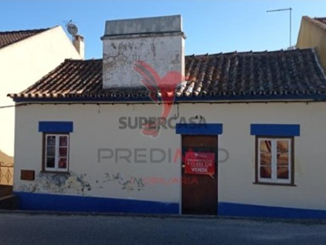 Moradia T2 em Aldeia Velha