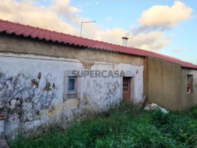 Moradia T2 em Almargem do Bispo, Pêro Pinheiro e Montelavar