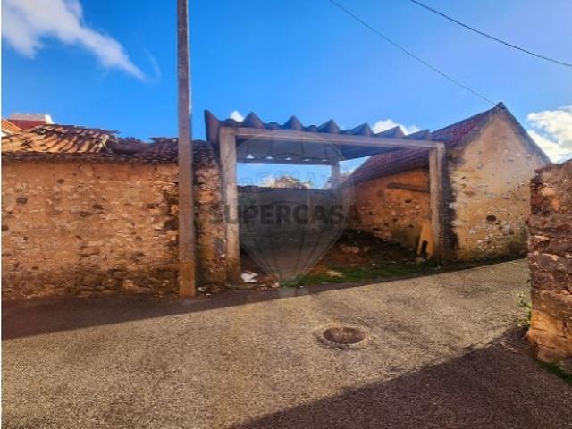 Moradia T2 em Almargem do Bispo, Pêro Pinheiro e Montelavar