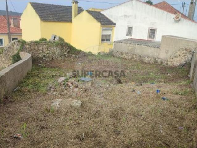 Moradia T2 em Almargem do Bispo, Pêro Pinheiro e Montelavar