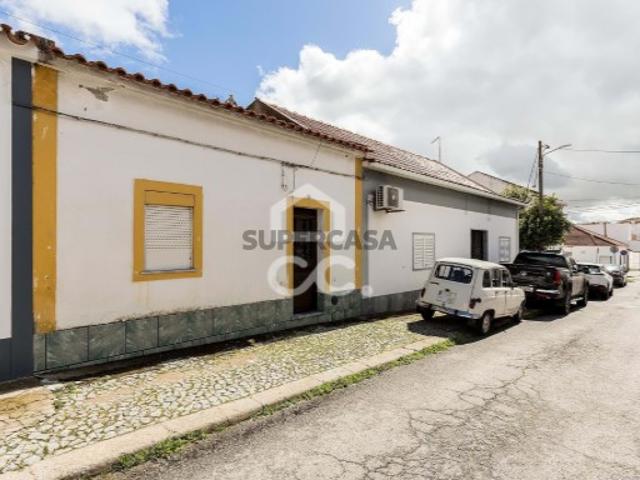 Moradia T2 em Bacelo e Senhora da Saúde