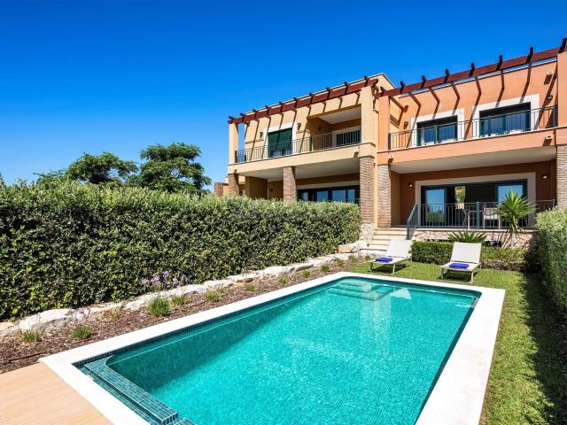 Moradia T2 em Banda Moderna | Vale de Milho Village, Carvoei. 409m² Lagoa e Carvoeiro