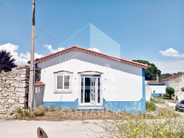 Moradia T2 em fase de acabamentos