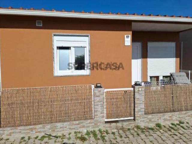 Moradia T2 em Fernão Ferro