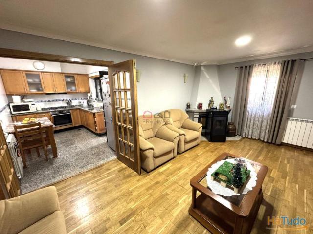 Moradia T2, em granito ? Oliveira de Frades | 26074072554