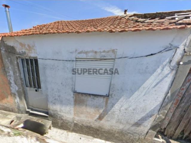 Moradia T2 em Lavos