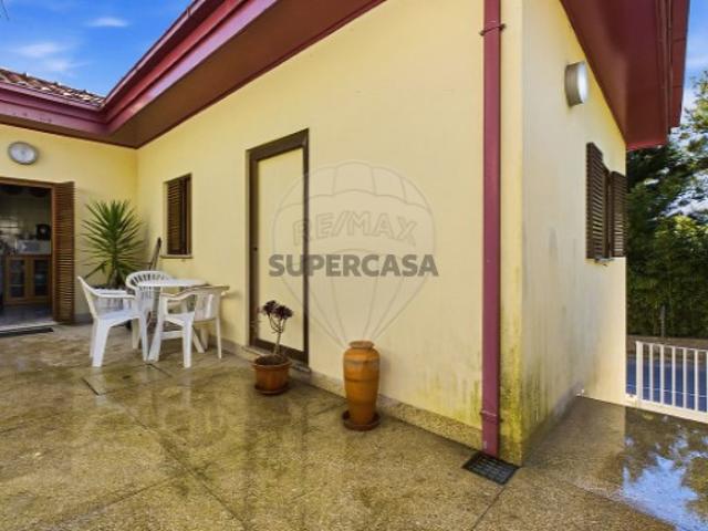 Moradia T2 em Louredo