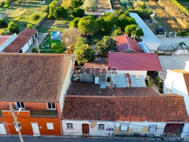 Moradia T2 em Pé de Cão, São Martinho do Bispo