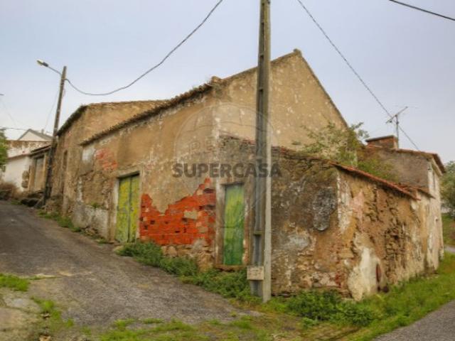 Moradia T2 em Ribafria e Pereiro de Palhacana