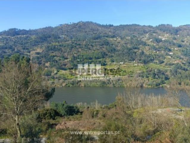 Moradia T2 em São Cristóvão de Nogueira