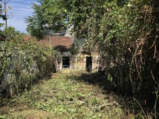 Moradia T2 em Santa Clara e Castelo Viegas