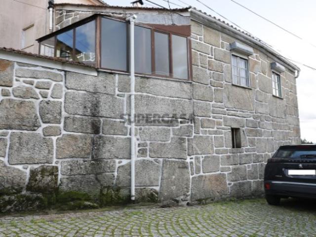 Moradia T2 em Vila Maior