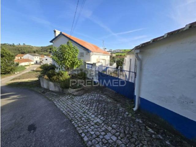 Moradia T2 em Vila Verde dos Francos