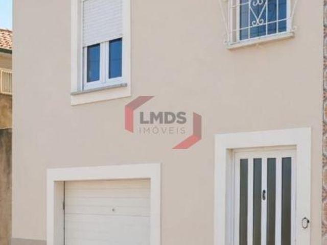 Moradia T2 em vilar Paraíso | 26054079085